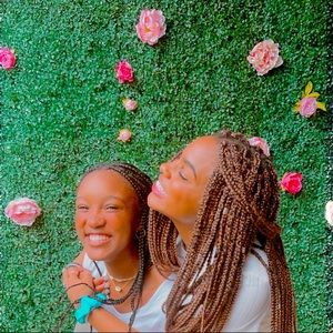 Meet your Posher, Jrace